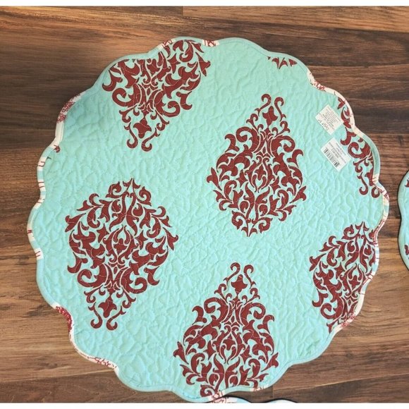 New Split P Round Quilted Reversible Placemats Aqua Red Toile Medallion Set Of 4 - Picture 4 of 6
